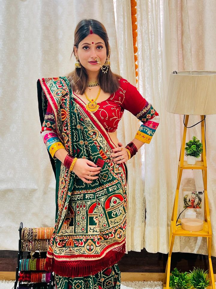 Exquisite Bottle Green Heavy Soft Silk Saree with Traditional "Shubh Laabh" Embroidery & Contrast Red Designer Blouse