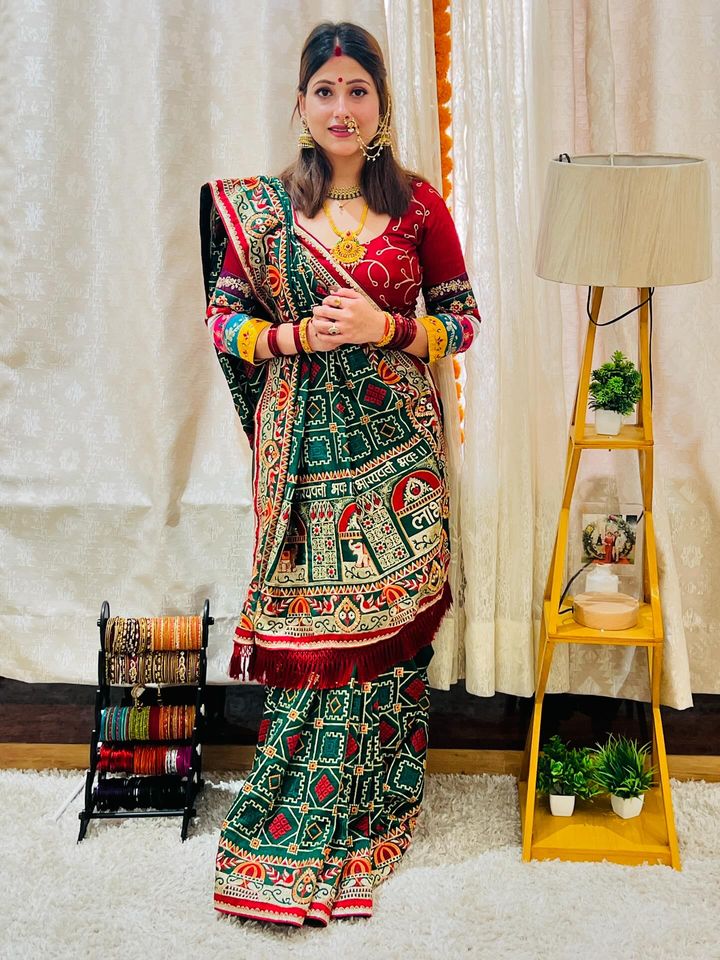 Exquisite Bottle Green Heavy Soft Silk Saree with Traditional "Shubh Laabh" Embroidery & Contrast Red Designer Blouse