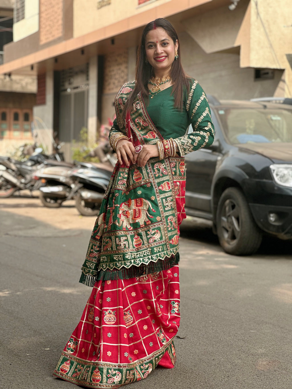 Red & Green Panetar Style Soft Silk Saree with Royal Doli Pallu – Saubhagyavati Bhava Edition
