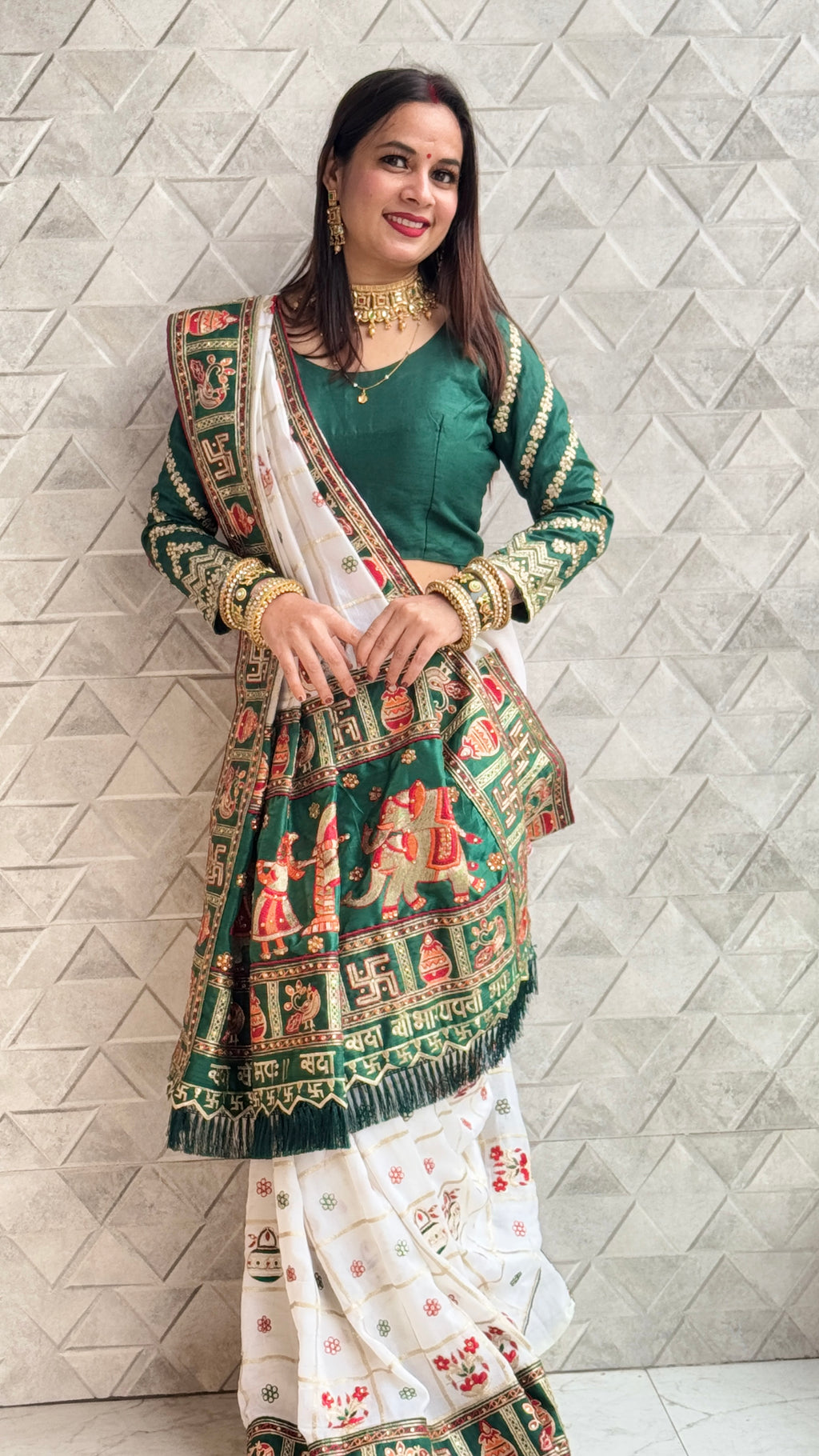 White & Green Panetar Patola Silk Saree with Royal Doli Pallu – Saubhagyavati Bhava Edition